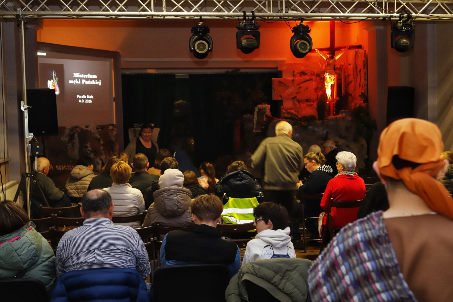 Duża sala Domu Katolickiego